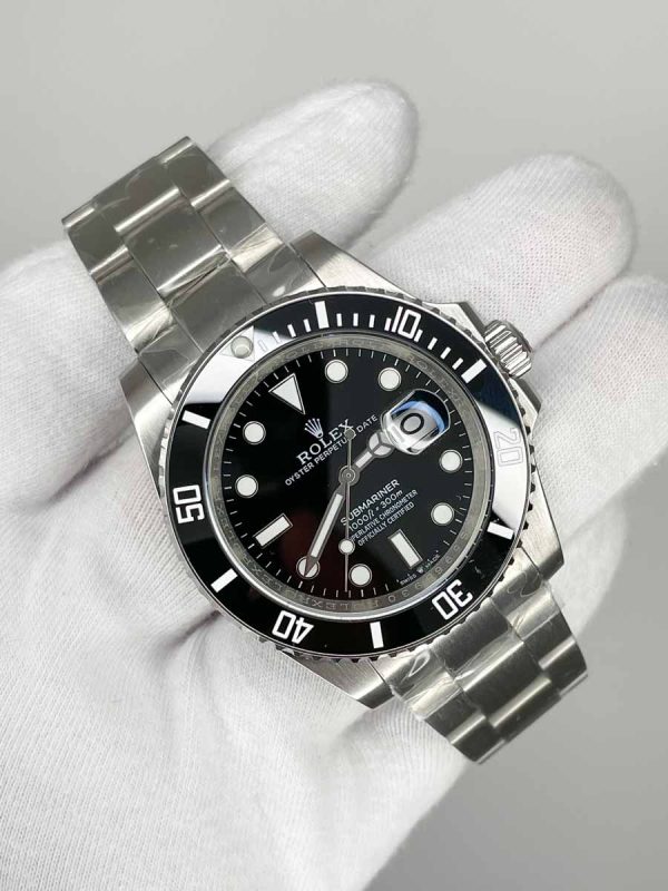 Rolex Submariner Date